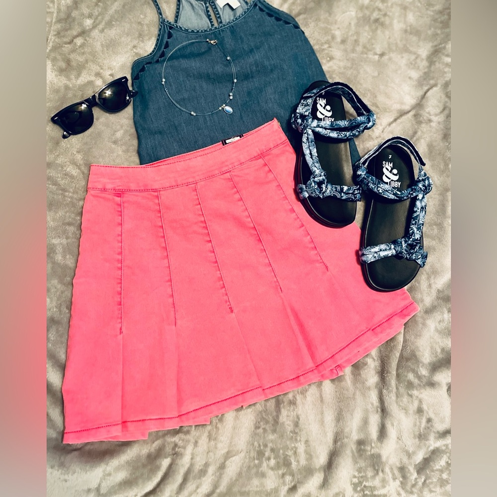 Coral Pink Pleated A Line Skirt - Super Cute!! 🥰